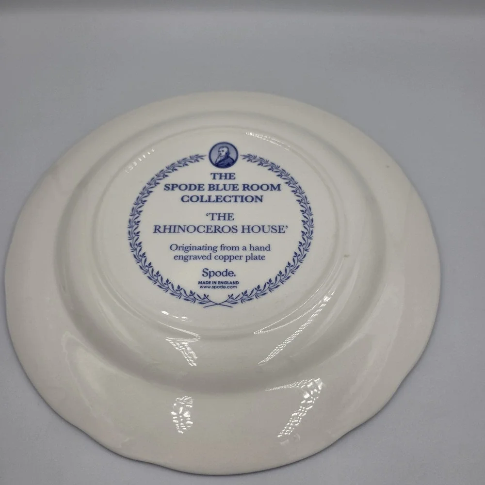 Spode Blue Room The Rhinoceros House 10.5" Dinner Plate Blue White England - Picture 3 of 5